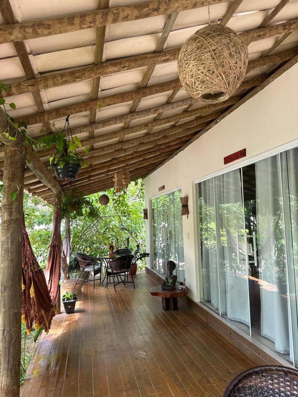 Aruana Suites Seu Refugio Entre Arvores A 5Km Da Vila De Praia Do Forte Bagian luar foto